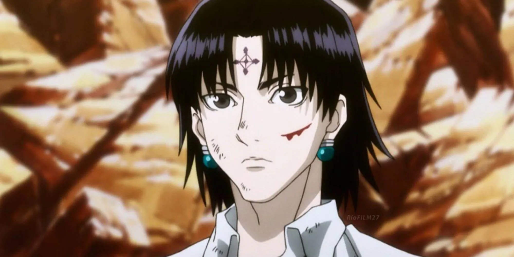 Chrollo Lucilfer, thủ lĩnh của Ryodan, một nhân vật phức tạp trong Hunter x Hunter.