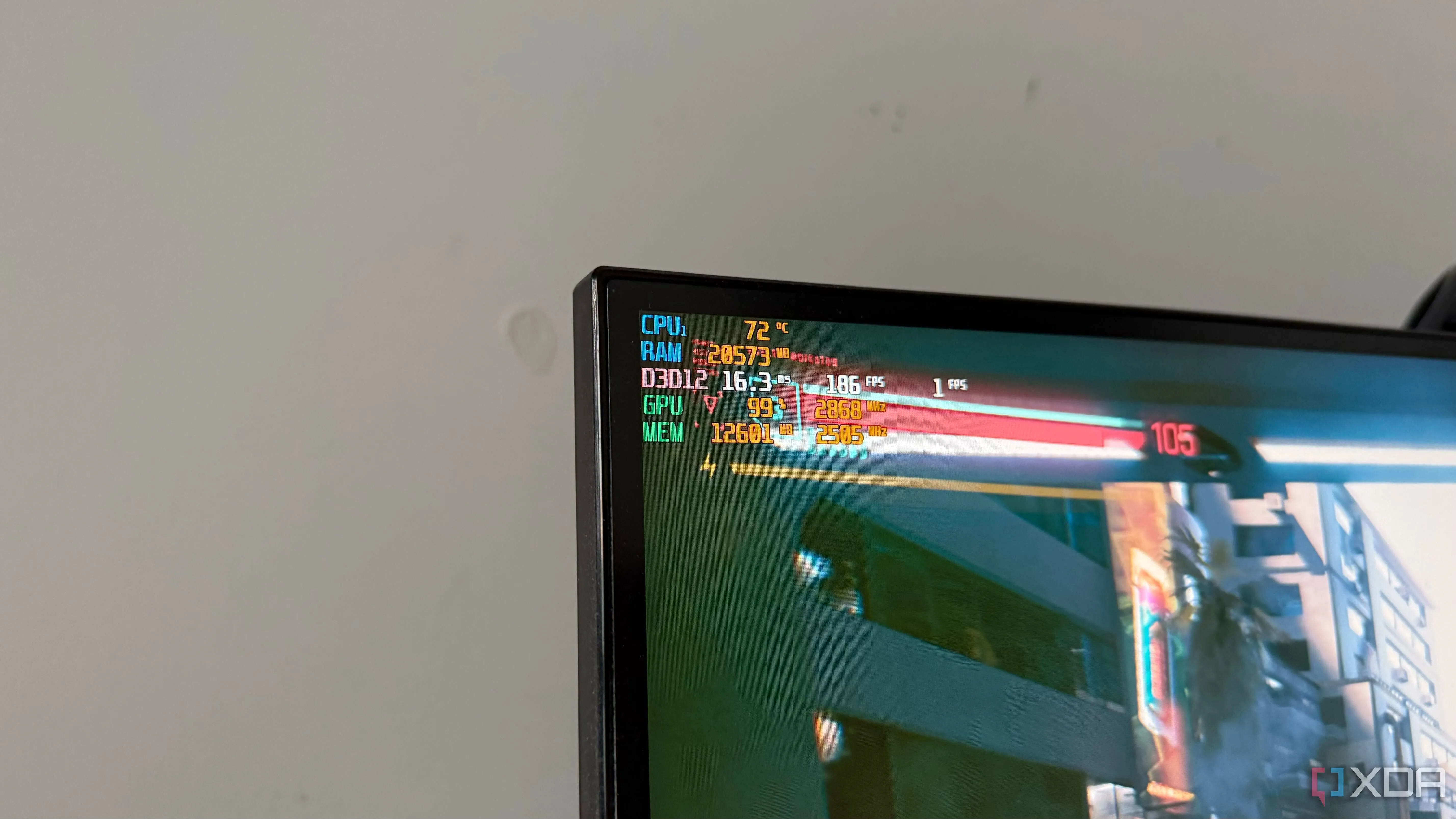 Màn hình hiển thị số liệu hiệu năng Cyberpunk 2077, minh họa ảnh hưởng của độ gợn điện tới độ ổn định khi ép xung