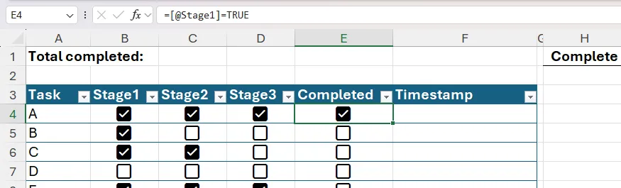 Một checkbox trong ô E4 được tích vì công thức phía sau trả về TRUE.