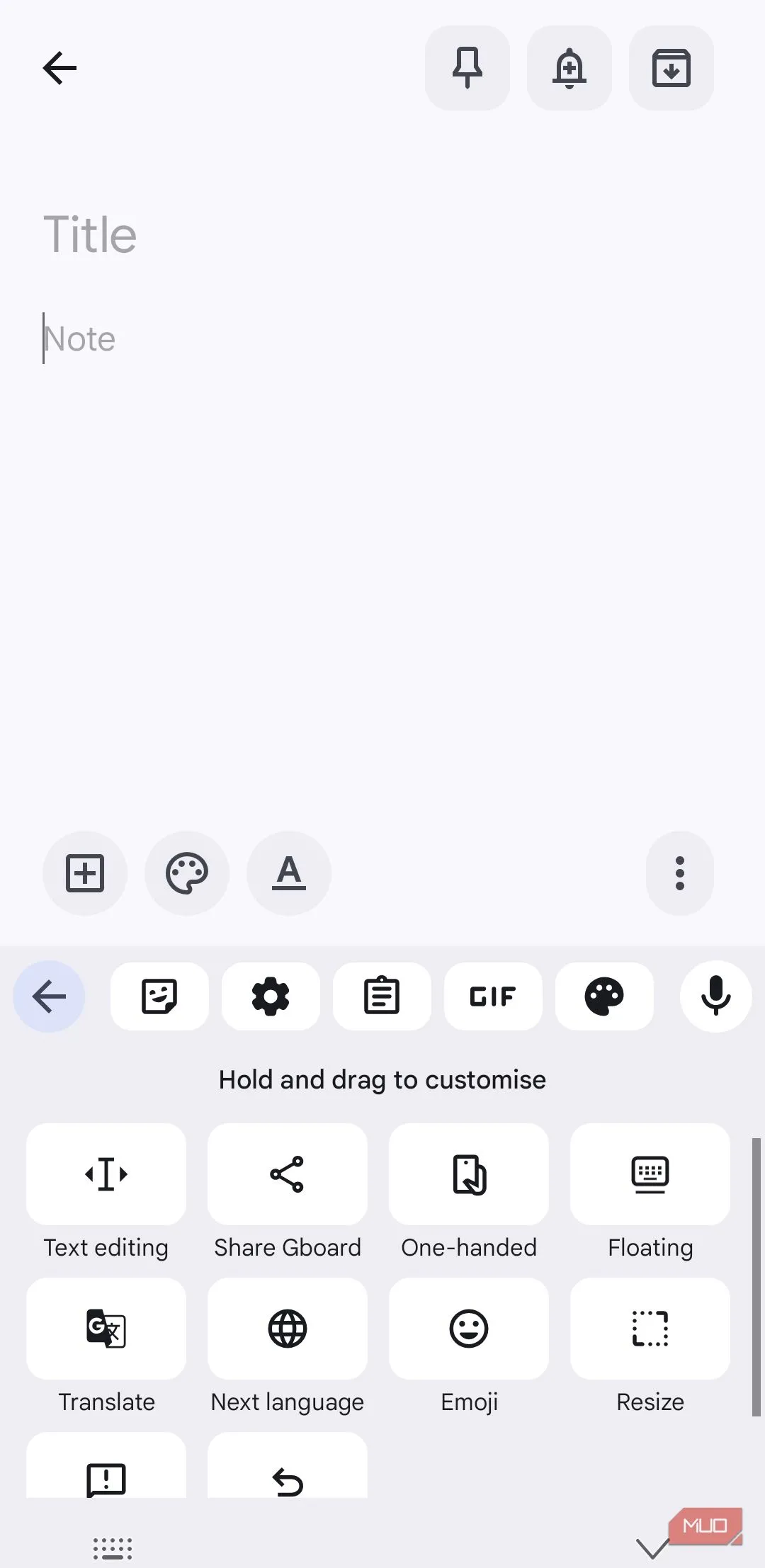 Thanh công cụ Gboard với các tùy chọn Clipboard và Emoji trên Android